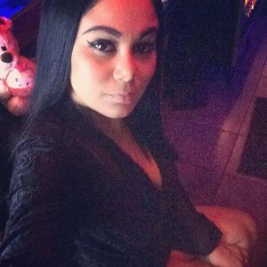 Meet your Posher, Eden